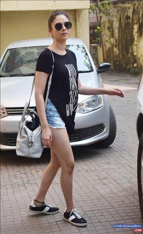 Aditi Rao Hydari Latest Hot Photo Stills