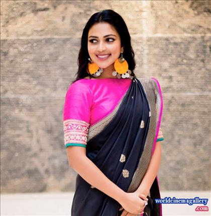 Amala Paul Stills at Baskar Oru Rascal Audio Launch