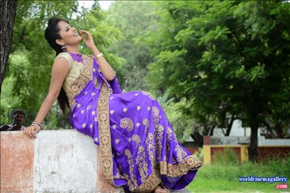 Anchor Anasuya Latest Hot in Blue Saree Stills
