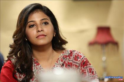 Anjali Latest Stills in Balloon Movie