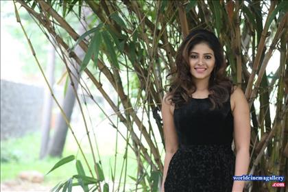 Anjali Stills at Balloon Movie Trailer Launch