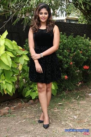 Anjali Stills at Balloon Movie Trailer Launch
