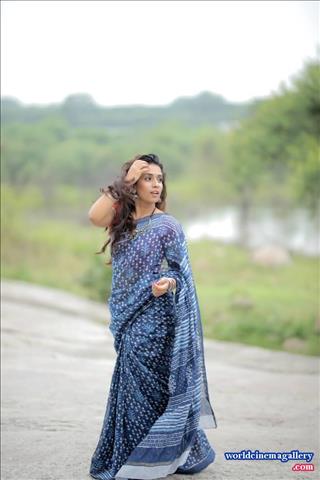 Chetana Uttej Latest Hot Stills