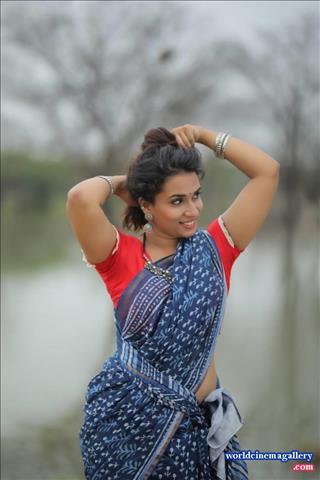 Chetana Uttej Latest Hot Stills