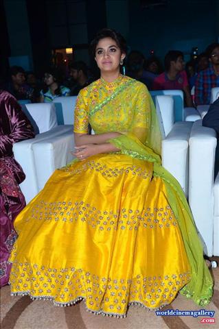 Keerthy Suresh latest cute stills