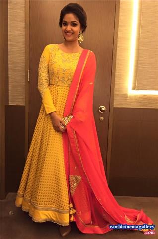 Keerthy Suresh latest Hot stills