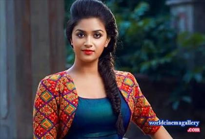 Keerthy Suresh latest Hot stills