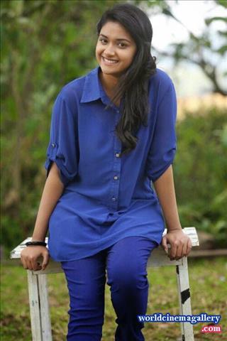 Keerthy Suresh latest Hot stills