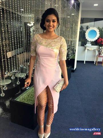Keerthy Suresh latest Hot stills