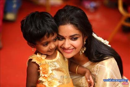 Keerthy Suresh latest Hot stills