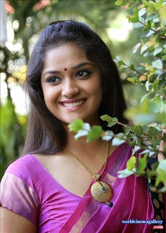 Keerthy Suresh latest Hot stills