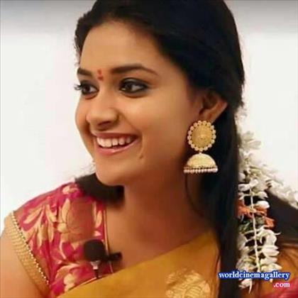 Keerthy Suresh latest Hot stills
