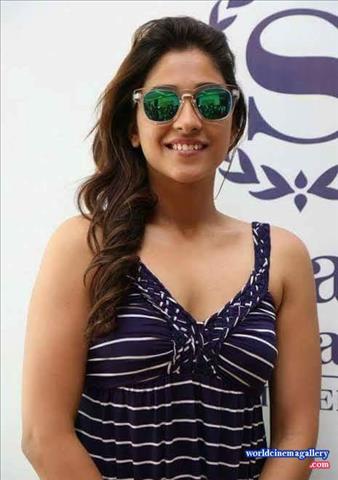 Regina Cassandra latest Stills at Mr Chandramouli movie