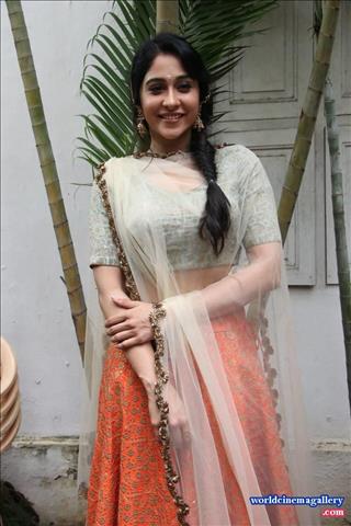 Regina Cassandra latest Stills at Mr Chandramouli movie