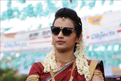 Trisha Hot Red Saree Stills at Nayagi movie