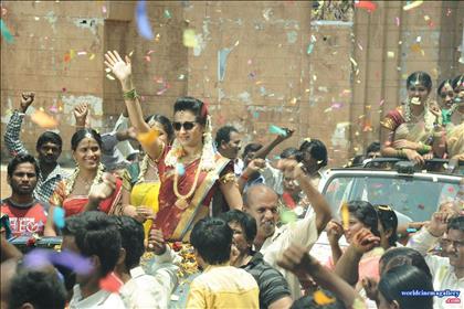 Trisha Hot Red Saree Stills at Nayagi movie