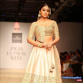 Shriya Saran Latest Stills
