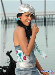 Shriya Saran Latest Stills