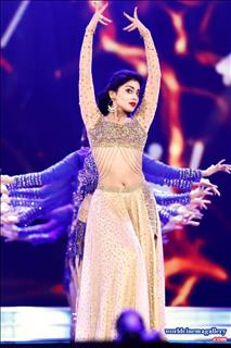 Shriya Saran Latest Stills