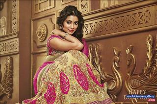 Shriya Saran Latest Stills