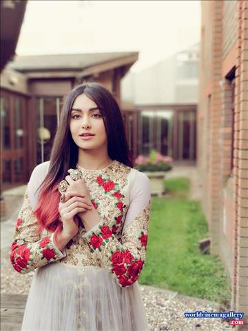 Adah Sharma latest hot stills from airport 