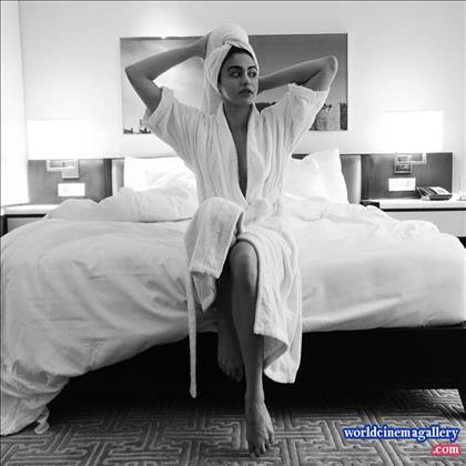 Adah Sharma latest hot Topless stills 