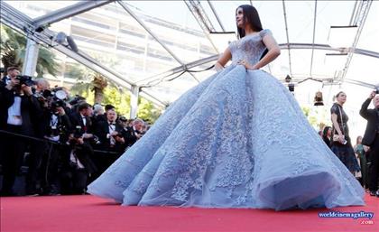 AISHWARYA RAI Latest Pics AT CANES RED CARPET 2017