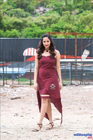 Anchor Anasuya latest photoshoot movie stills