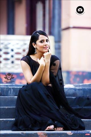 Anchor Anasuya latest stills  - World Cinema Gallery