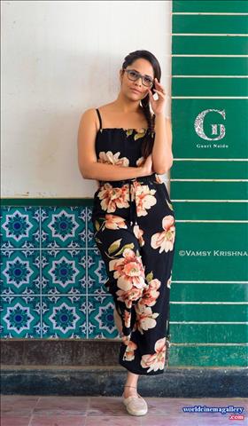 Anchor Anasuya stills from Jabardasth TV show