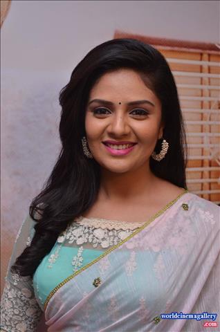 Anchor Sreemukhi Saree Stills At Maanvis Beauty Studio and Spa Launch