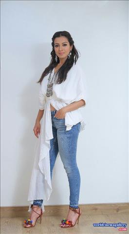 Catherine Tresa from goutham nanda stills