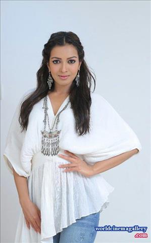 Catherine Tresa from goutham nanda stills