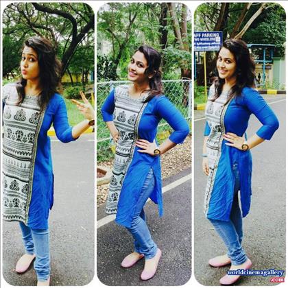 Diana Champika cute stills at Annadurai Audio launch