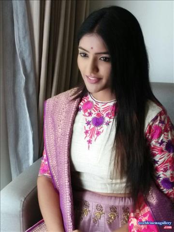 Eesha Rebba latest saree stills
