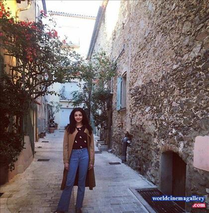 Kajal Aggarwal latest shooting spot  stills from Paris Paris
