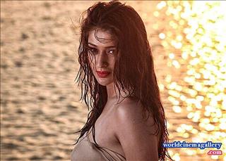 Raai Lakshi latest stills from Julie2 