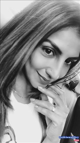 Rachel white latest hot stills 