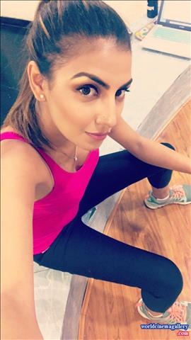 Rachel white latest hot stills 