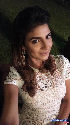 Rachel white latest hot stills 