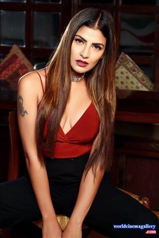 Rachel white latest hot stills 