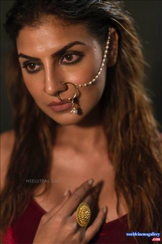 Rachel white latest hot stills 