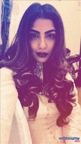 Rachel white latest hot stills 