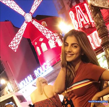 Rachel white latest hot stills 