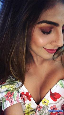 Rachel white latest hot stills 