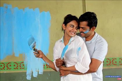 Rakul Preet Singh hot saree stills from Theeran Adhigaram Ondru - World Cinema Gallery