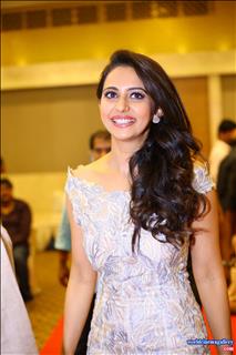 Rakul Preet Singh latest stills from Theeran Adhigaaram Ondru Audio Launch - World Cinema Gallery