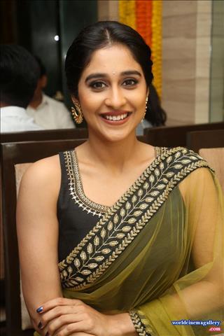 Regina Cassandra At Vivaha bhojanambu Launch