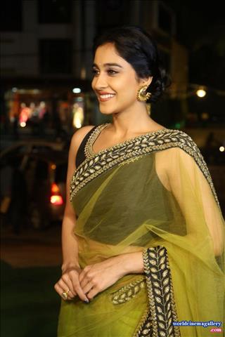 Regina Cassandra At Vivaha bhojanambu Launch