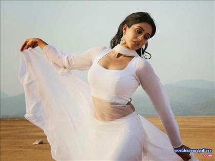 Regina Cassandra hot collections 